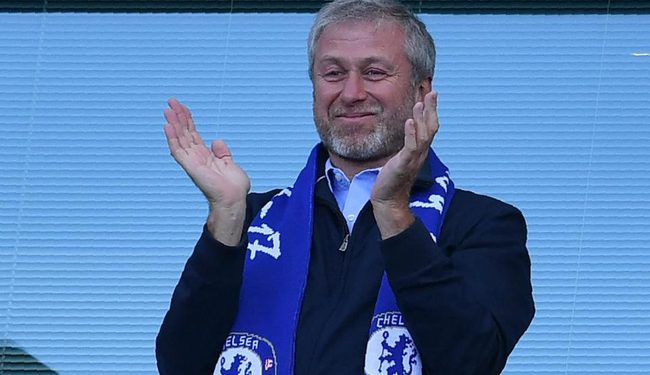 Tỉ phú Nga Roman Abramovich xác nhận chia tay và sẽ bán CLB Chelsea