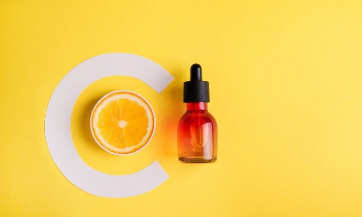 Serum vitamin C là gì? Top 5 loại serum vitamin C đặc trị phổ biến 