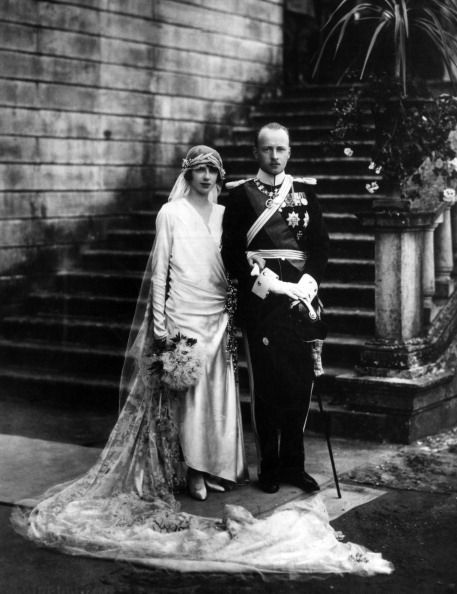 Váy cưới đã thay đổi thế nào trong hơn 100 năm qua? - Ảnh 3