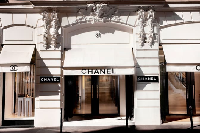 Cửa tiệm Chanel tại số 31 đường Cambon, Paris