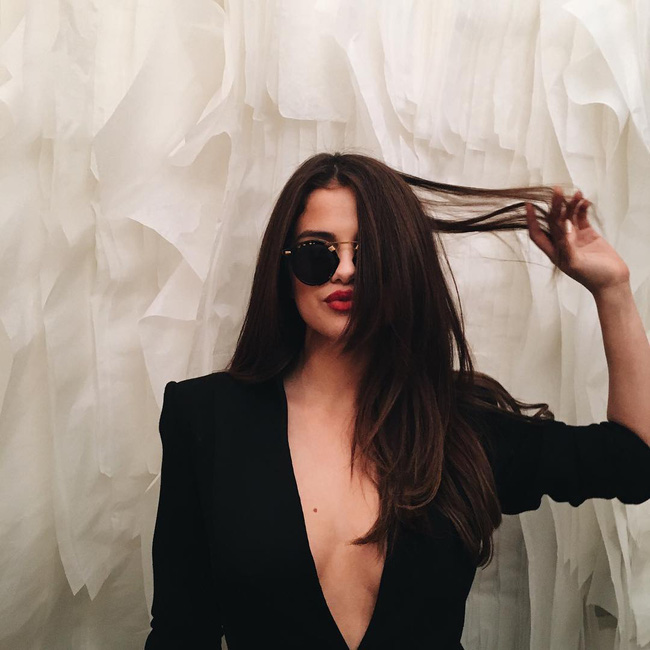 Học Selena Gomez 5 kiểu tóc chất chơi sang chảnh để diện cuối năm  - Ảnh 5