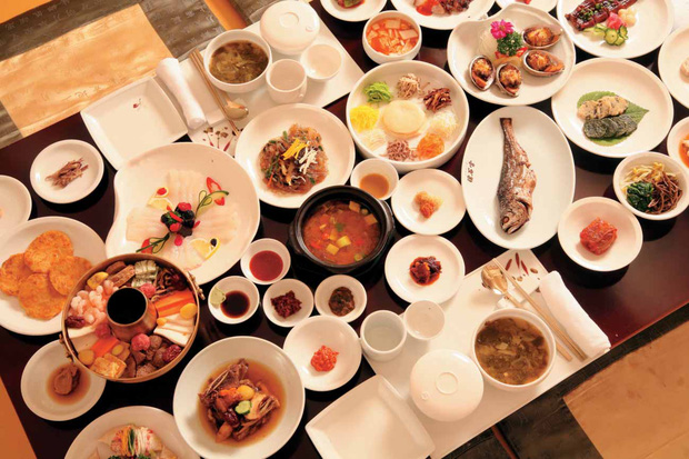 Người Hàn Quốc nấu rất nhiều món ăn trong ngày Tết để cầu mong sự đầy đủ, sung túc