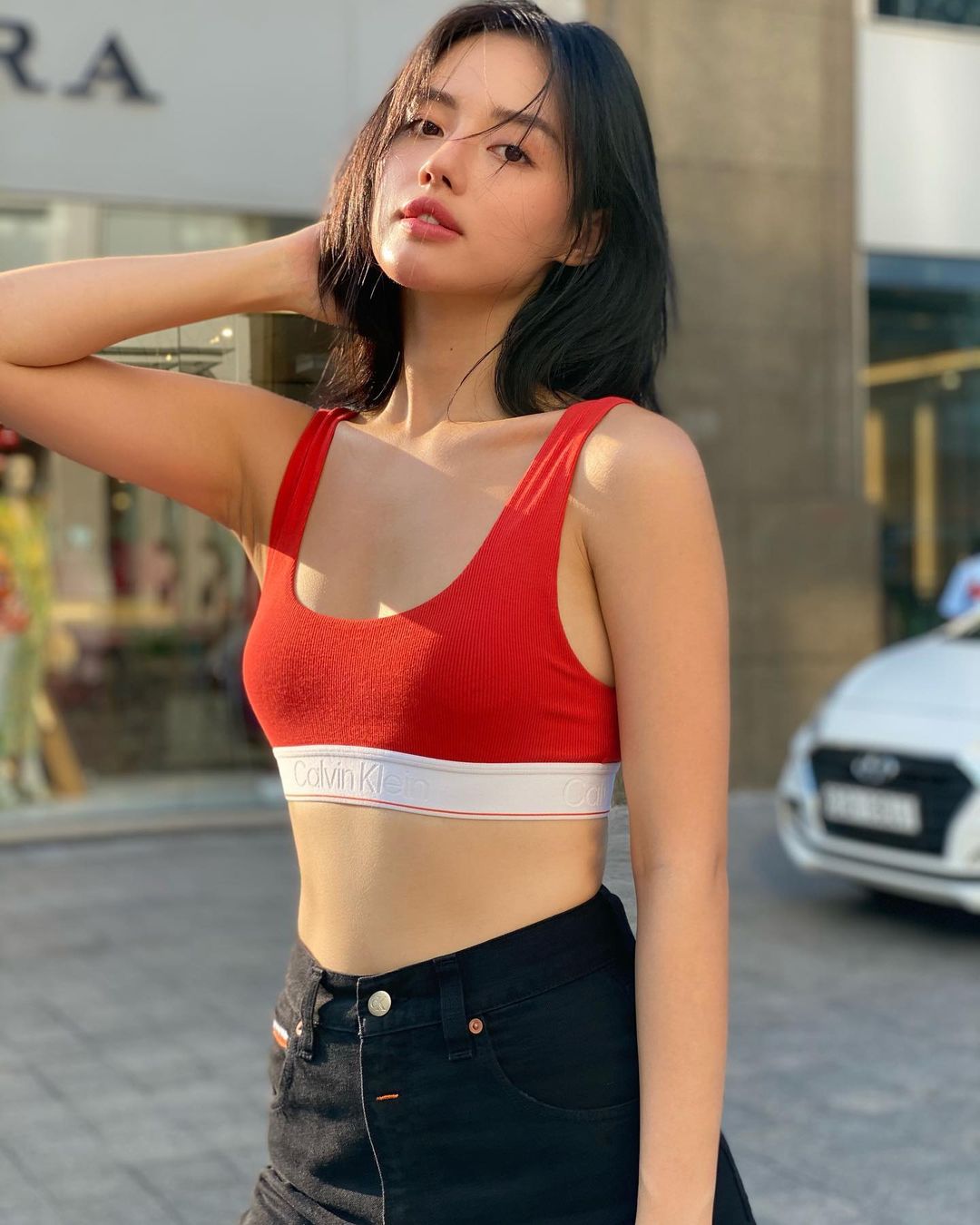 'Cô em Trendy' Khánh Linh
